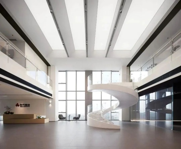 留白美學(xué)讓展廳高級感翻倍的黃金法則